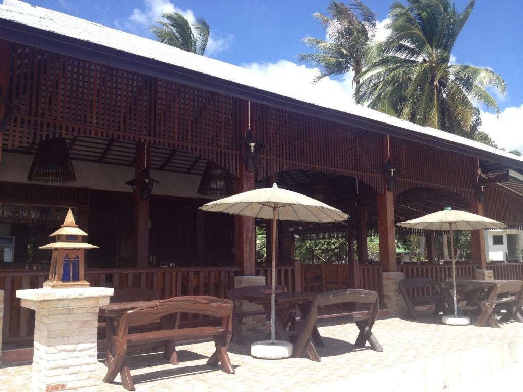 Mac'S Bay Resort Baan Tai Exterior foto