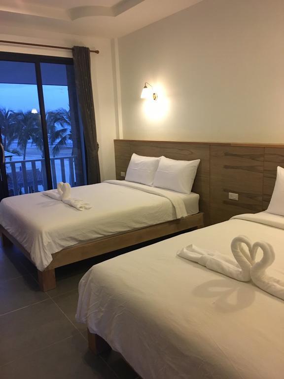 Mac'S Bay Resort Baan Tai Exterior foto