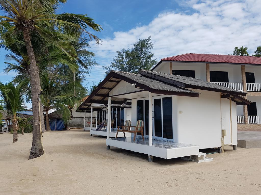 Mac'S Bay Resort Baan Tai Exterior foto
